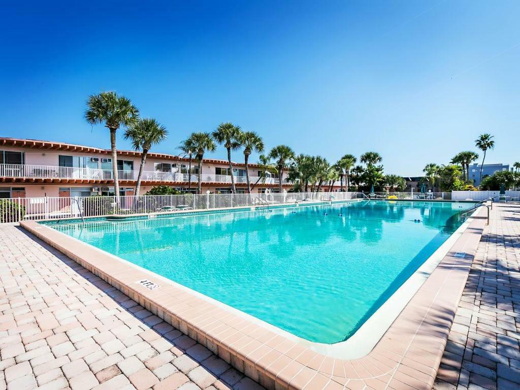 Beach Getaway III At Belleview Lägenhet Clearwater Beach Exteriör bild